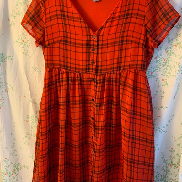 Red plaid old Navy Dress - Picture 10 of 13